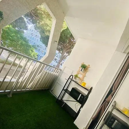 Cosy - 50m - Terrasse - Centre Daire La Grande Motte